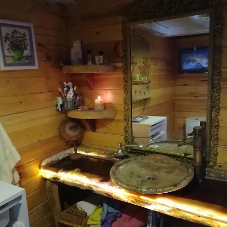 Ahsap Havuzlu Yazlik Ev